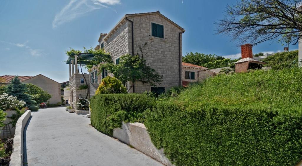 Apartment In Bol With Seaview, Terrace, Air Condition, Wifi Eksteriør bilde